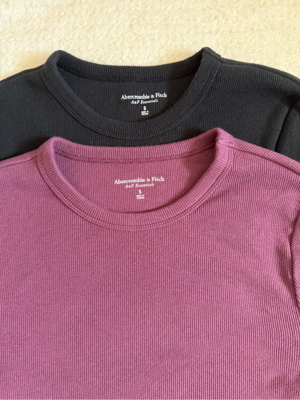 Abercrombie & Fitch Women's Long Sleeve Ribbed Crew - Plum & Black Bundle - Picture 2 of 4